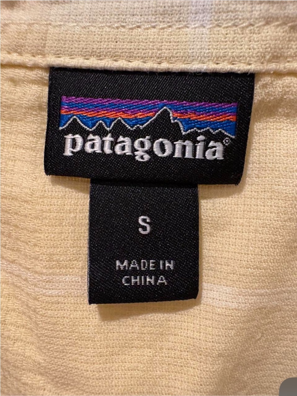 Patagonia Organic Cotton Yellow Plaid Short-Sleeve Button Down Shirt - Picture 5 of 7